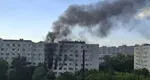 VIDEO Incendiu în Sectorul 2 al Capitalei! Un bloc a fost evacuat de urgență, după ce imobilul a fost înghițit de fum. Trei persoane au fost transportate de urgență la spital, în timp ce pompierii caută contra cronometru oameni blocați în clădire