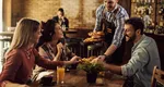 Dezastrul din HoReCa, explicat de afacerişti. Dan Dinu: „Pentru prima dată în 25 de ani am dat oameni afară / Paul Iftode: „Avem situaţii în care două persoane împart același fel principal”