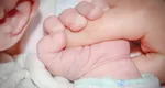 O femeie din Harghita a născut cvadrupleți. Doi dintre copii sunt în stare gravă