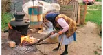 Mămăliga nu explodează, dar cazanul cu ţuică – da! România, pe primul loc în lume la consumul de alcool