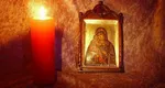Ce se întâmplă când aprinzi o candelă în casă. Semnificația pe care puțini români o știu