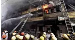 Cel puţin nouă morţi într-un incendiu la un hotel din Kolkata VIDEO