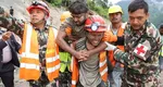 Miracol în urma inundațiilor apocaliptice din Nepal. Muncitori salvați după nouă zile sub pământ