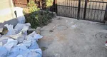 Amenzi de până la 20.000 lei pentru proprietarii de case care uită că domeniul public nu este propria curte. Ce nu ai voie să lași în fața porții