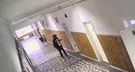 Atacul din Bistriţa, copia fidelă a unui incident similar din Rusia. Adolescentul care a înjunghiat o profesoară şi un coleg, obsedat de astfel de atacuri