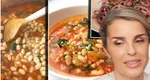 Ciorbiță de fasole delicioasă, după rețeta Cristelei Georgescu. Se servește cu salată de ceapă