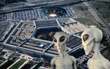 Pentagonul, cu cărțile pe față. Primele dezvăluiri despre OZN-uri: „Prezintă riscuri pentru securitate”