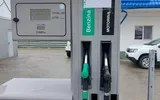 Verificări după ce un şofer a semnalat că la o benzinărie o pompă umplea rezervorul maşinilor „cu aer”