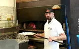 Problemele întâmpinate de proprietarul unei pizzerii din Italia: „Caut personal, ofer contract de muncă, dar oamenii vor să lucreze la negru”