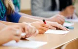 Aproape 13.000 de elevi au lipsit de la proba de română la simulare Evaluare Națională 2023. Patru au fost eliminați pentru că au încercat să copieze