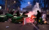 Proteste masive în Franţa după ce moţiunea de cenzură a picat la limită VIDEO