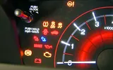 De ce nu e bine să opreşti motorul maşinii când ai ajuns la destinaţie. Greşeala pe care o fac aproape toţi şoferii!