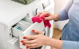 La ce se folosește al treilea compartiment al mașinii de spălat. E mai util decât ai crede
