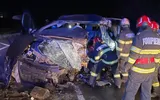 Accident teribil în Cluj între un autoturism și două dube! Trei persoane au fost rănite. Autoritățile au intervenit de urgență