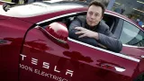 Tesla face angajări în România. Ce posturi sunt disponibile