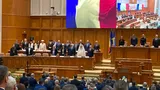 Scandal monstru la şedinţa solemnă a Parlamentului reunit cu ocazia Zilei Naţionale. UDMR susţine că „Ardealul este şi unguresc, săsesc şi evreiesc”, parlamentarii AUR au părăsit sala, Şoşoacă acuză de „înaltă trădare” VIDEO