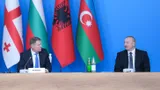 Klaus Iohannis, la Baku: „Rămânem puternic interesaţi în accesarea de volume suplimentare de gaz caspic”