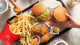 Cât de multe calorii se găsesc în mâncărurile de la fast-food? Un simplu cheeseburger are 300 de calorii