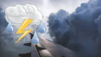 ANM anunţă fenomene meteo periculoase în jumătate de ţară. Vânt puternic, ploi torenţiale, tunete şi fulgere, ISU le cere românilor să stea în case