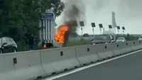 Accident grav pe DN1. O maşină a luat foc după ce a lovit o bornă kilometrică, şoferul rămânând blocat în vehicul