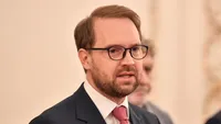 Dominic Fritz pune gaz pe foc în Coaliţie. Preşedintele USR susține că decizia luată în cazul funeraliilor lui Ion Iliescu a fost corectă: „USR, la fel ca 99,9% din populaţie, a ales să nu participe”. Ce spune despre scenariul retragerii PSD de la guvernare