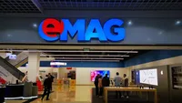 2025, anul cumpărăturilor online. Ce au comandat românii și ce au căutat pe eMAG: Cum să devii pisică/ Mă duc la Galați și ce fac/ Pijamale cu câini femei