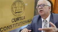 Augustin Zegrean, fost preşedinte CCR: E comic ce se întâmplă! Actualul guvern demis poate rămâne în funcţie „mult şi bine”,