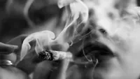 Fumatul reduce semnificativ speranța de viață. Câţi ani pierzi la un consum de unu până la două pachete de țigări pe zi