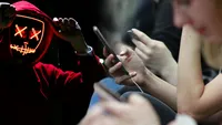 De ce ar trebui să îți închizi telefonul o dată pe săptămână. Nu e vorba despre sănătatea bateriei