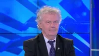 Cartea Recordurilor i-a omologat lui Ilie Dobre cel mai lung „Gol!” din lume. A strigat timp de 42,3 secunde fără pauză de respiraţie, ce i-a transmis un celebru medic