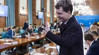 Nicuşor Dan, despre începuturile lui în politică la întâlnirea cu tinerii magistraţi: „Prieteni, lume, îmi spuneau, o săracul, e aşa delicat, o să-l mănânce”