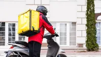Salariile din România te sperie? Poți câștiga 3.200 de euro în Germania dacă ai permis de conducere. Cât poți câștiga în Olanda