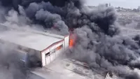 Incendiu puternic la o fabrică din Drobeta-Turnu Severin, mari degajări de fum. A fost emis mesaj RO-ALERT, intervin și echipaje din Gorj, Dolj și București VIDEO