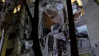 O bombă ghidată rusească a lovit un bloc din Sumî, Ucraina. Două persoane și-au pierdut viața, iar alte opt sunt rănite