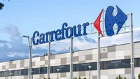 Carrefour vinde mai multe magazine și devine chiriaș în propriile unități. Tranzacția este evaluată la aproximativ 290 de milioane de euro