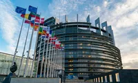 Parlamentul European a aprobat noi reguli privind returnarea migranților aflați ilegal în UE