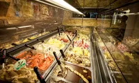 Noi sortimente pentru înghețată în Brașov: bere, pălincă sau vin. „Mi-a spus chiar astăzi un domn că el renunță la o bere pentru înghețată”