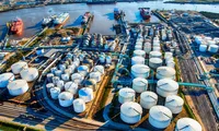 Prețul petrolului a crescut la 125 de dolari pe baril, odată cu diminuarea speranțelor privind o încheiere rapidă a războiului