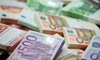 UE plăteşte Poloniei 6,3 miliarde de euro din fondul de redresare post-covid, România plăteşte miliarde pentru vaccinuri nefolosite