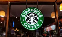 Veste proastă pentru clienții Starbucks. Decizia luată de companie îi va afecta direct: „Inginerii au testat sute de mii de modele”