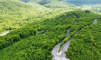 Șoferii pot circula acum pe unul dintre cele mai spectaculoase drumuri din România! A fost inaugurat vineri, 26 aprilie