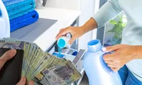 Este ireal cât a ajuns să coste detergentul în România. Valul de scumpiri face prăpăd în 2024. „Îl luăm în rate” 