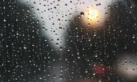 Cod portocaliu și galben de ploi torențiale și vijelii în mai multe județe. Vremea se răcește brusc