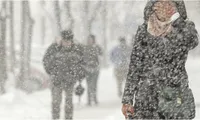 Cod portocaliu de ninsoare, viscol și precipitații abundente în mai multe județe din România