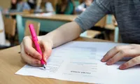 Bacalaureat 2026 începe cu proba la Limba română. Aproape 131.000 de candidați susțin primul examen scris