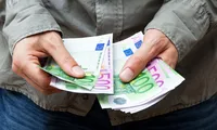 Care va fi situația cu cursul valutar, după alegeri. Avertismentul BNR: „Evoluția politico-electorală a României descurajează investițiile în acest moment”