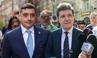 Sondaj INSCOP. Diferenţa dintre George Simion şi Nicuşor Dan mai este de 4%. Prezenţă mai mare cu 10-13% în Turul II