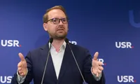 Dominic Fritz respinge acuzațiile de „filieră germană”: „Teoriile conspirației slăbesc România”