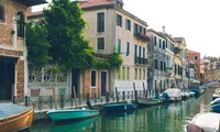 Veneția ar putea introduce o taxă de până la 50 de euro pentru turiștii de o zi, în încercarea de a combate supraturismul