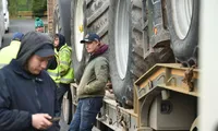 Irlanda scoate armata pe străzi pentru a înlătura protestele care blochează un port și o rafinărie